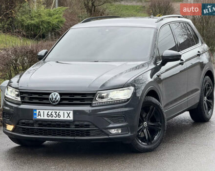 Серый Фольксваген Тигуан, объемом двигателя 2 л и пробегом 56 тыс. км за 24999 $, фото 13 на Automoto.ua