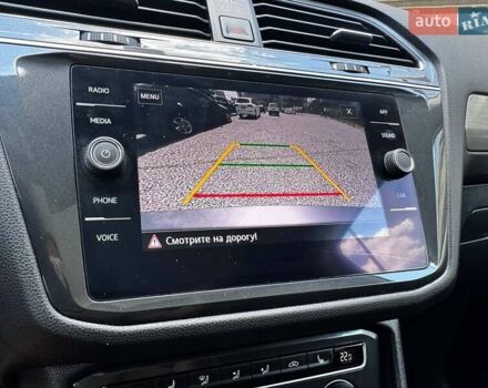 Сірий Фольксваген Тігуан, об'ємом двигуна 2 л та пробігом 167 тис. км за 19500 $, фото 18 на Automoto.ua