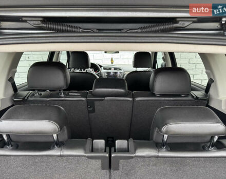 Серый Фольксваген Тигуан, объемом двигателя 2 л и пробегом 187 тыс. км за 18500 $, фото 20 на Automoto.ua