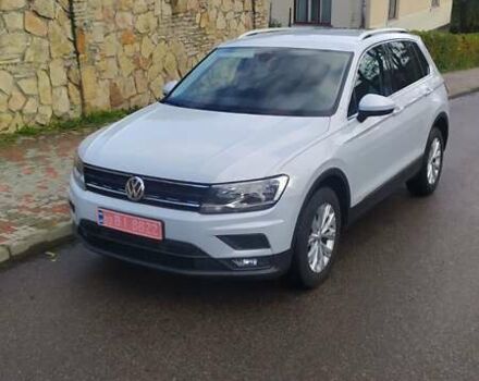 Серый Фольксваген Тигуан, объемом двигателя 2 л и пробегом 195 тыс. км за 23350 $, фото 37 на Automoto.ua