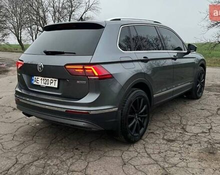 Сірий Фольксваген Тігуан, об'ємом двигуна 1.98 л та пробігом 160 тис. км за 30900 $, фото 3 на Automoto.ua