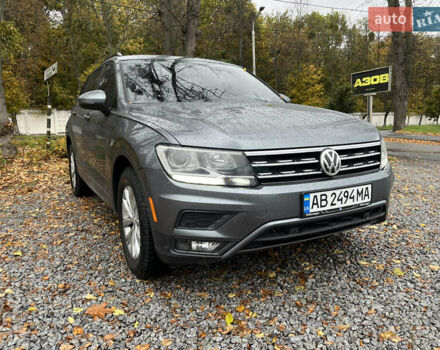 Серый Фольксваген Тигуан, объемом двигателя 1.98 л и пробегом 194 тыс. км за 16700 $, фото 1 на Automoto.ua