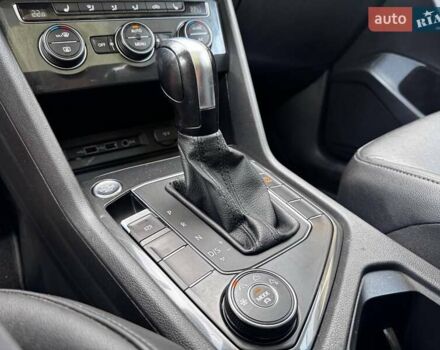 Сірий Фольксваген Тігуан, об'ємом двигуна 2 л та пробігом 167 тис. км за 19500 $, фото 16 на Automoto.ua