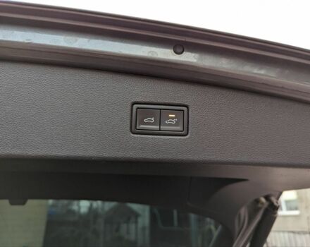 Серый Фольксваген Тигуан, объемом двигателя 2 л и пробегом 160 тыс. км за 30900 $, фото 13 на Automoto.ua