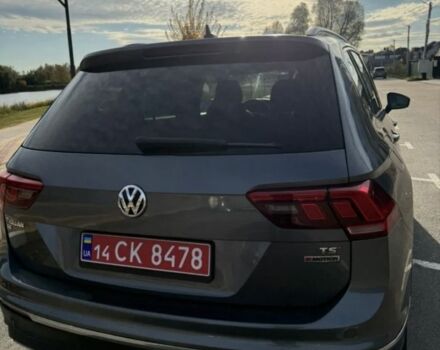 Серый Фольксваген Тигуан, объемом двигателя 2 л и пробегом 147 тыс. км за 17500 $, фото 22 на Automoto.ua