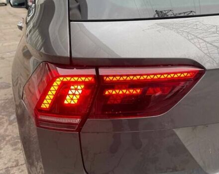 Серый Фольксваген Тигуан, объемом двигателя 1.98 л и пробегом 194 тыс. км за 24299 $, фото 59 на Automoto.ua