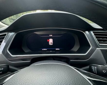 Серый Фольксваген Тигуан, объемом двигателя 1.98 л и пробегом 83 тыс. км за 26000 $, фото 21 на Automoto.ua