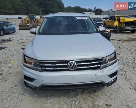 Сірий Фольксваген Тігуан, об'ємом двигуна 1.98 л та пробігом 121 тис. км за 4400 $, фото 3 на Automoto.ua