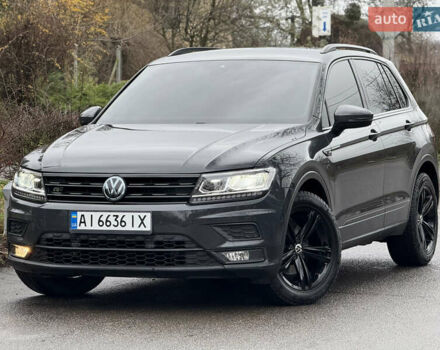 Серый Фольксваген Тигуан, объемом двигателя 2 л и пробегом 56 тыс. км за 24999 $, фото 12 на Automoto.ua