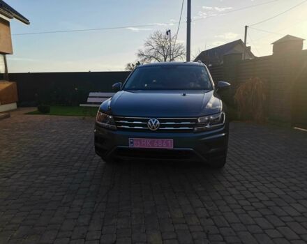 Серый Фольксваген Тигуан, объемом двигателя 2 л и пробегом 165 тыс. км за 16700 $, фото 8 на Automoto.ua