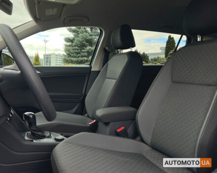 Сірий Фольксваген Тігуан, об'ємом двигуна 2 л та пробігом 79 тис. км за 17950 $, фото 15 на Automoto.ua