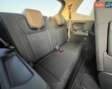 Серый Фольксваген Тигуан, объемом двигателя 1.98 л и пробегом 194 тыс. км за 16700 $, фото 22 на Automoto.ua