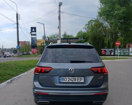 Серый Фольксваген Тигуан, объемом двигателя 1.98 л и пробегом 54 тыс. км за 25499 $, фото 4 на Automoto.ua