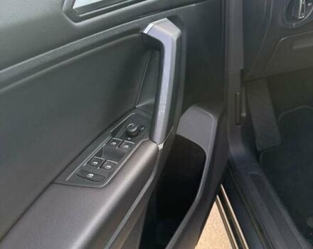 Серый Фольксваген Тигуан, объемом двигателя 2 л и пробегом 147 тыс. км за 17500 $, фото 14 на Automoto.ua