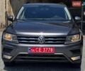 Сірий Фольксваген Тігуан, об'ємом двигуна 2 л та пробігом 167 тис. км за 19500 $, фото 2 на Automoto.ua