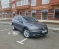 Серый Фольксваген Тигуан, объемом двигателя 1.98 л и пробегом 170 тыс. км за 20999 $, фото 5 на Automoto.ua