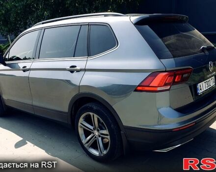 Серый Фольксваген Тигуан, объемом двигателя 2 л и пробегом 88 тыс. км за 16500 $, фото 1 на Automoto.ua