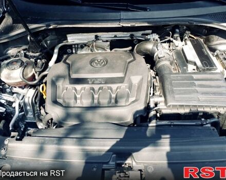 Серый Фольксваген Тигуан, объемом двигателя 2 л и пробегом 88 тыс. км за 16500 $, фото 5 на Automoto.ua