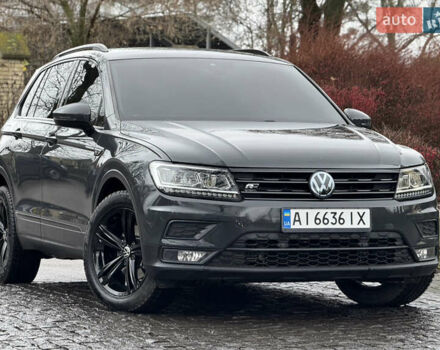 Серый Фольксваген Тигуан, объемом двигателя 2 л и пробегом 56 тыс. км за 24999 $, фото 1 на Automoto.ua