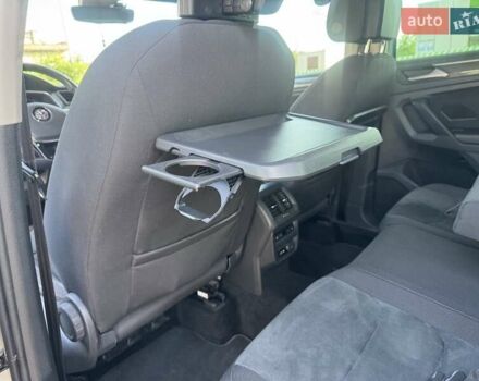 Серый Фольксваген Тигуан, объемом двигателя 1.97 л и пробегом 111 тыс. км за 32000 $, фото 7 на Automoto.ua