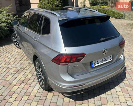 Сірий Фольксваген Тігуан, об'ємом двигуна 1.98 л та пробігом 110 тис. км за 23200 $, фото 10 на Automoto.ua