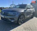 Серый Фольксваген Тигуан, объемом двигателя 2 л и пробегом 212 тыс. км за 26500 $, фото 1 на Automoto.ua