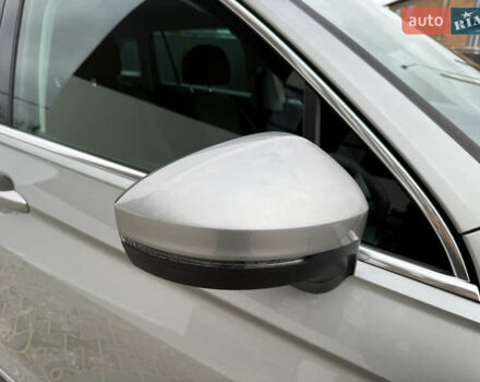 Серый Фольксваген Тигуан, объемом двигателя 2 л и пробегом 87 тыс. км за 23900 $, фото 30 на Automoto.ua