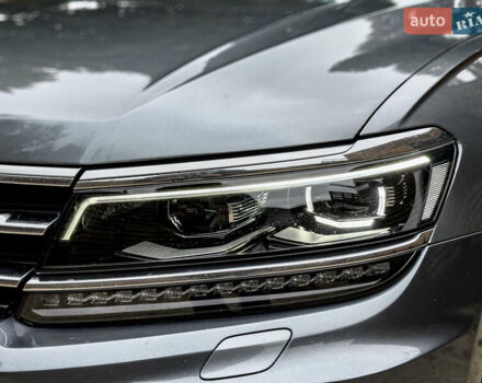 Сірий Фольксваген Тігуан, об'ємом двигуна 1.98 л та пробігом 230 тис. км за 27700 $, фото 47 на Automoto.ua