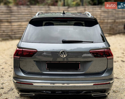Сірий Фольксваген Тігуан, об'ємом двигуна 1.98 л та пробігом 230 тис. км за 27700 $, фото 37 на Automoto.ua