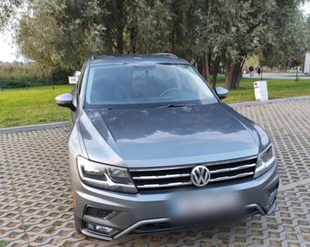 Серый Фольксваген Тигуан, объемом двигателя 2 л и пробегом 140 тыс. км за 9700 $, фото 11 на Automoto.ua