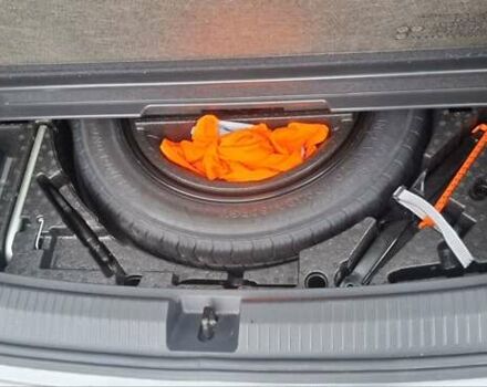 Сірий Фольксваген Тігуан, об'ємом двигуна 2 л та пробігом 84 тис. км за 18500 $, фото 26 на Automoto.ua