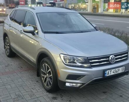 Серый Фольксваген Тигуан, объемом двигателя 1.98 л и пробегом 73 тыс. км за 21000 $, фото 1 на Automoto.ua