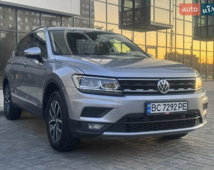 Серый Фольксваген Тигуан, объемом двигателя 1.98 л и пробегом 72 тыс. км за 23900 $, фото 9 на Automoto.ua