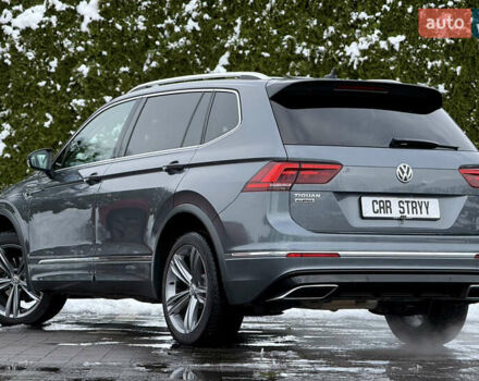 Серый Фольксваген Тигуан, объемом двигателя 2 л и пробегом 241 тыс. км за 26999 $, фото 26 на Automoto.ua