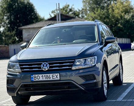 Сірий Фольксваген Тігуан, об'ємом двигуна 1.98 л та пробігом 109 тис. км за 19500 $, фото 2 на Automoto.ua