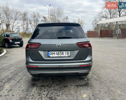Сірий Фольксваген Тігуан, об'ємом двигуна 1.98 л та пробігом 209 тис. км за 27900 $, фото 6 на Automoto.ua