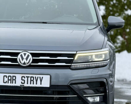 Серый Фольксваген Тигуан, объемом двигателя 2 л и пробегом 241 тыс. км за 26999 $, фото 14 на Automoto.ua