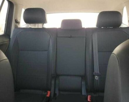 Серый Фольксваген Тигуан, объемом двигателя 2 л и пробегом 49 тыс. км за 4500 $, фото 9 на Automoto.ua