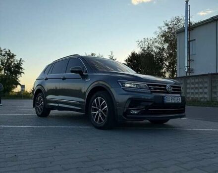 Серый Фольксваген Тигуан, объемом двигателя 1.98 л и пробегом 125 тыс. км за 24200 $, фото 9 на Automoto.ua