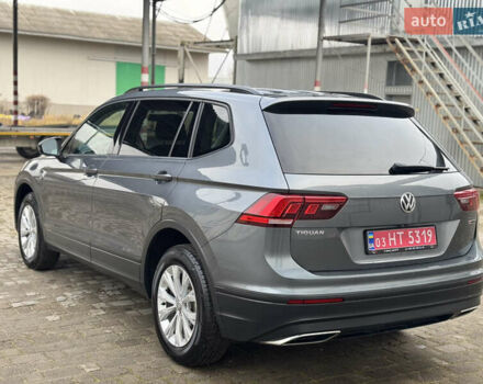 Серый Фольксваген Тигуан, объемом двигателя 2 л и пробегом 190 тыс. км за 15950 $, фото 10 на Automoto.ua