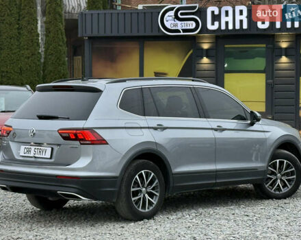 Сірий Фольксваген Тігуан, об'ємом двигуна 2 л та пробігом 62 тис. км за 21500 $, фото 20 на Automoto.ua