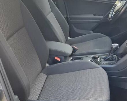 Серый Фольксваген Тигуан, объемом двигателя 1.98 л и пробегом 90 тыс. км за 25800 $, фото 9 на Automoto.ua