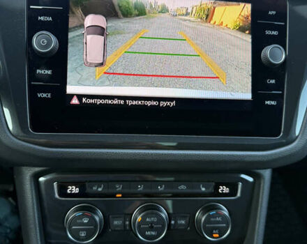 Сірий Фольксваген Тігуан, об'ємом двигуна 1.97 л та пробігом 92 тис. км за 28500 $, фото 12 на Automoto.ua