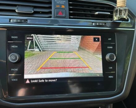 Серый Фольксваген Тигуан, объемом двигателя 2 л и пробегом 96 тыс. км за 10000 $, фото 14 на Automoto.ua