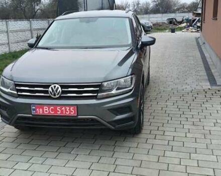 Сірий Фольксваген Тігуан, об'ємом двигуна 1.98 л та пробігом 179 тис. км за 17300 $, фото 9 на Automoto.ua