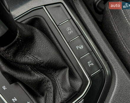 Сірий Фольксваген Тігуан, об'ємом двигуна 1.98 л та пробігом 230 тис. км за 27700 $, фото 80 на Automoto.ua