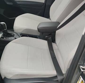 Сірий Фольксваген Тігуан, об'ємом двигуна 1.98 л та пробігом 179 тис. км за 17300 $, фото 17 на Automoto.ua