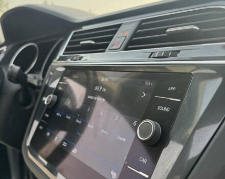 Серый Фольксваген Тигуан, объемом двигателя 1.98 л и пробегом 110 тыс. км за 17900 $, фото 26 на Automoto.ua