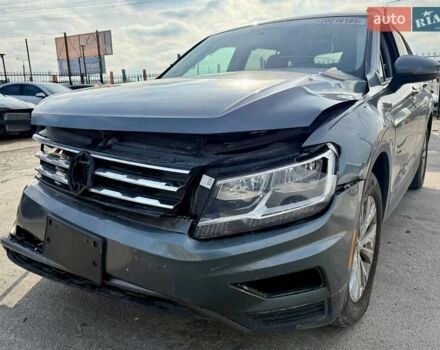 Серый Фольксваген Тигуан, объемом двигателя 2 л и пробегом 91 тыс. км за 11300 $, фото 2 на Automoto.ua