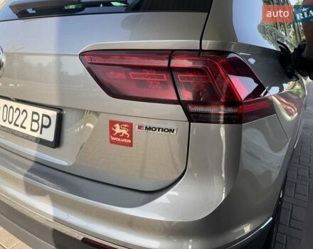 Серый Фольксваген Тигуан, объемом двигателя 1.97 л и пробегом 111 тыс. км за 32000 $, фото 25 на Automoto.ua